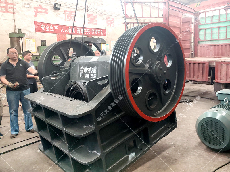 顎式破碎機(jī)價(jià)格,顎式破碎機(jī)廠(chǎng)家,大型顎破機(jī)原理,型號(hào)參數(shù) 顎式破碎機(jī)價(jià)格,顎式破碎機(jī)廠(chǎng)家,大型顎破機(jī)原理,型號(hào)參數(shù)